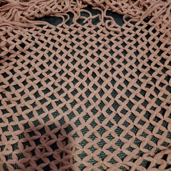 Pink infinity scarf - Picture 5 of 5